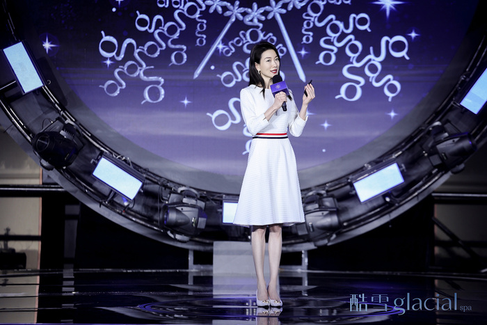 https://img2.jiemian.com/101/original/20250319/import_1742375344382420170016_a700xH.jpg