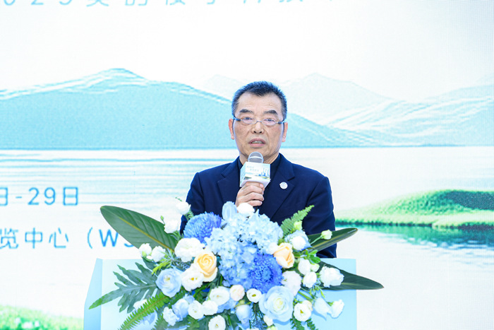 李江.jpg