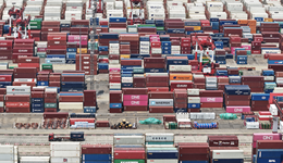 中国外贸韧性强大，4月货物出口增长9.3%