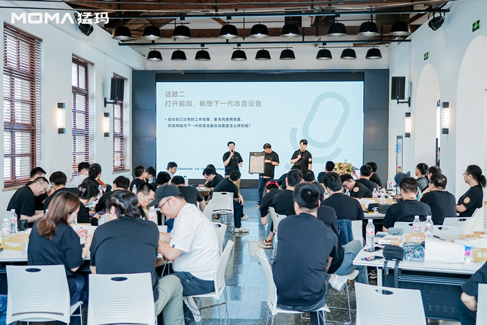 https://img2.jiemian.com/101/original/20250522/import_1747883380680220170010_a700xH.jpg