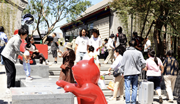 亲子萌宠出游升温、悦己经济火热，端午消费“新”意十足
