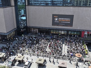 胖东来“店王”业绩快赶超山姆