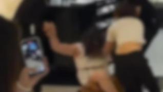 香奈儿柜姐与顾客互殴，安徽某万象城：警方已在调查；涉事店铺存在较多服务态度差评