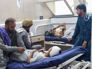 6.1级地震已致812人死亡，阿富汗为何遭遇“完美风暴”？