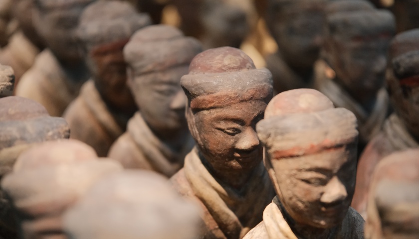 文物局强调严禁翻新古代壁画彩塑，民政部要求不随意更改老地名。