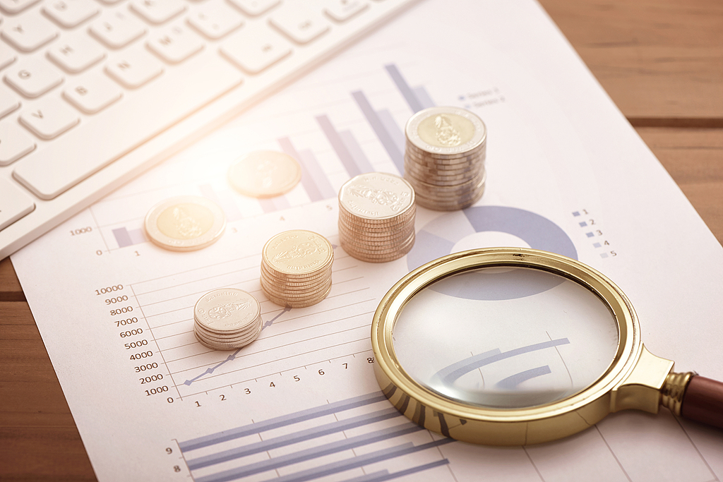 六大行三季度合计盈利超万亿元，净息差水平持续收窄|界面新闻