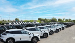 广州文远知行将开启海外首个城市级全域Robotaxi收费运营