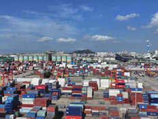 多重“逆风”下中国出口规模创历史同期新高，韧性来自哪里？