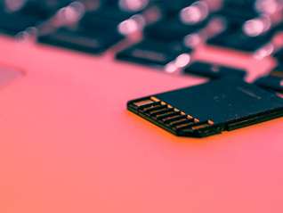 【独家】多家手机厂商暂缓采购存储芯片，部分厂商库存不足三周