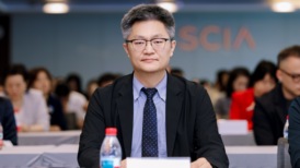 【专访】李寿双:建议设置澳门股票交易所,助中小企业境外融资 | 前瞻十五五⑳