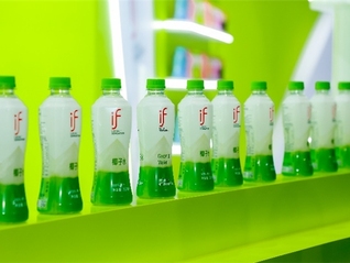 if椰子水母公司跌超4%创新低，市值近“腰斩”