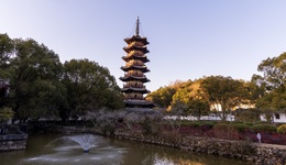 地方新闻精选 | 浙江又有两个景区官宣免门票 广西女子辟谣是“江湖最后的大嫂”