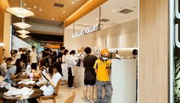 价格腰斩、开店放缓，“酸奶界爱马仕”不行了？