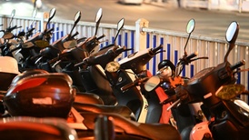 地方新闻精选 | 北京明年5月起骑电动车强制戴头盔 洛阳一小学收115元“午休费”被通报