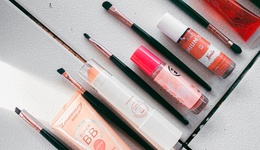 韩妆回暖，“龙头”业绩分化