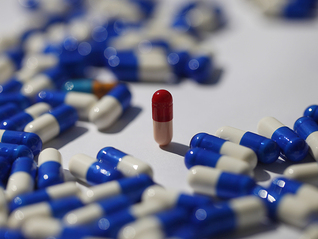 盘前机会前瞻|2025医保药品目录公布！创新药投资价值凸显，这几家具备自主知识产权的创新药企业值得关注（附概念股）