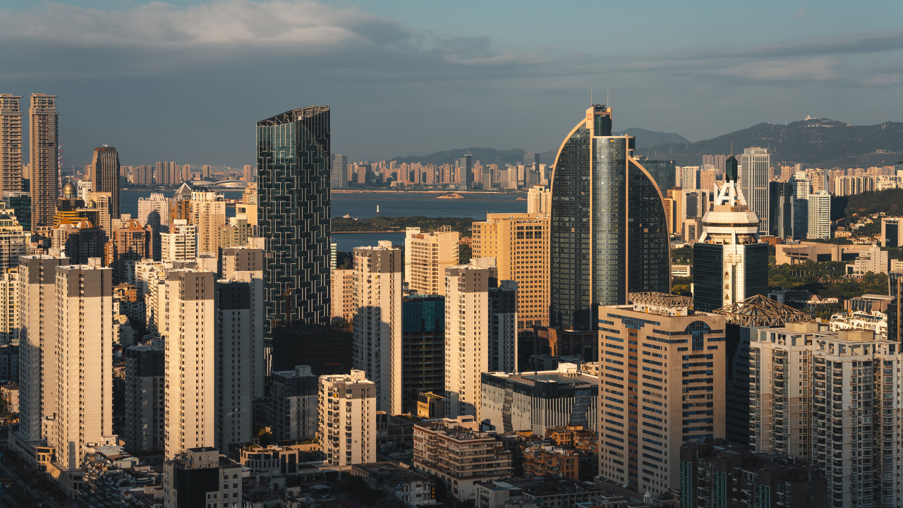 销售业绩跟不上投拓野心，联发集团王文怀的“新青年战略”遇阻