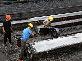 “灵活高效”降准降息意味着什么？ | 解读中央经济工作会议