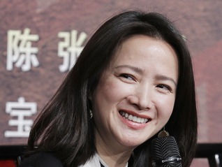 【逝者】演遍四大名著，何晴与她背后的古典美学时代