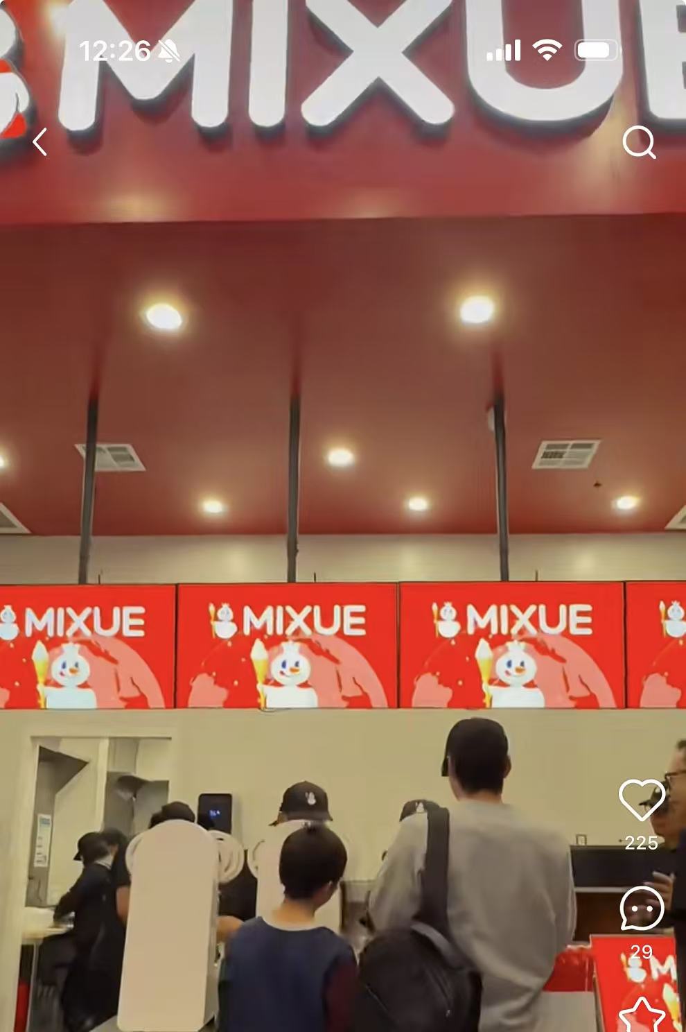 蜜雪冰城回应美国首店试运营，外卖平台推独家预售套餐