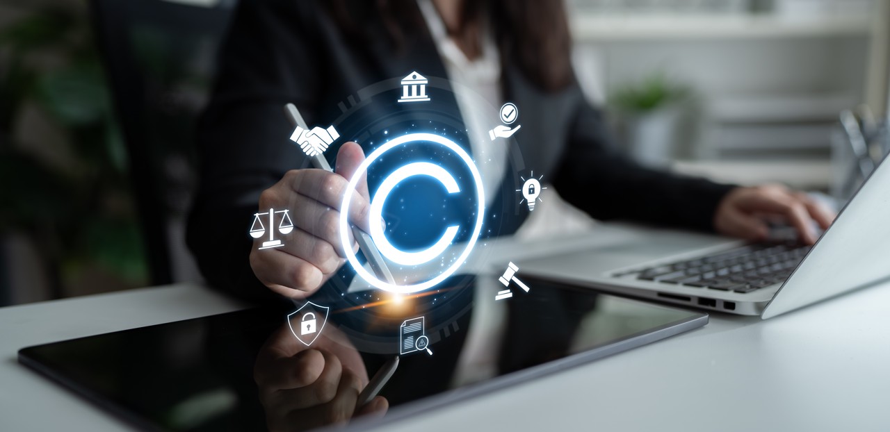 迪士尼等影视巨头将矛头对准“海螺AI”，MiniMax要正视版权问题了