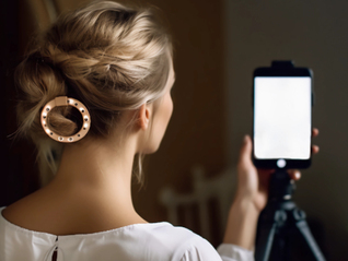 拥有超3000万粉丝的网络主播偷税216万被罚，其账号已被多平台禁言