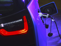 东方电热：新能源车补贴退坡对公司产品价格影响较小