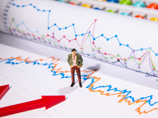 上红低波指数上涨0.05%，平安上证红利低波动指数A净值近1年涨幅排名可比基金第一