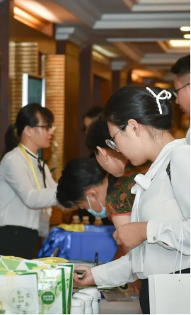 https://img2.jiemian.com/101/original/import/20230808/import_169146671177120170014_a700xH.png