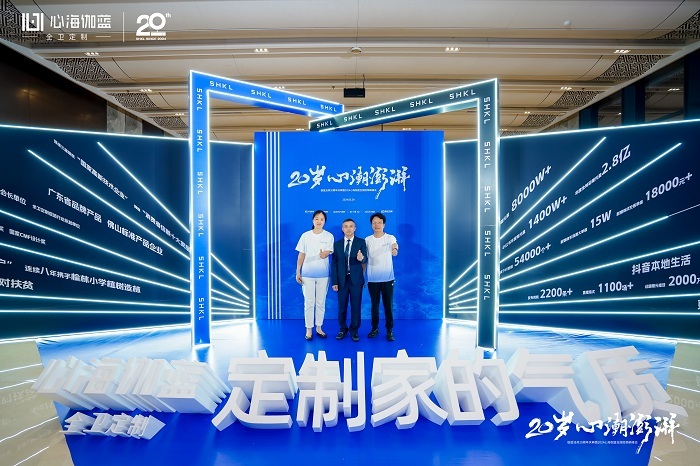 02.jpg