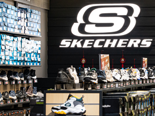 斯凯奇94亿美元私有化交易引诉讼风波