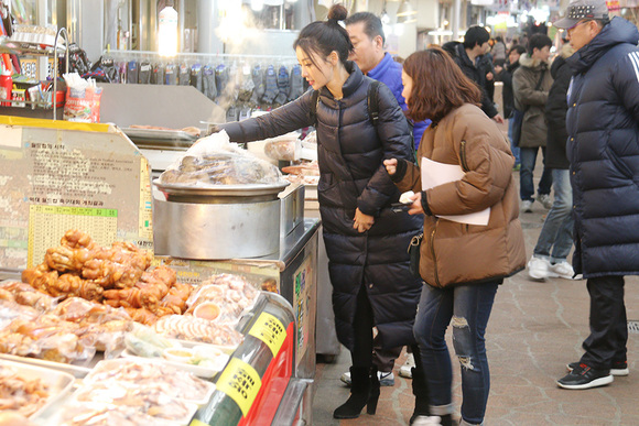 跑男韩国之旅菜市场 145519096764448100_a580xH.jpg