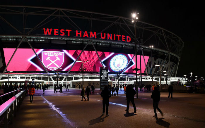 曼联将门票价格提高到了66英镑_阿森纳球票价格上调分析_曼联连续六年未涨价季票