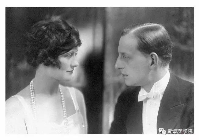 最近有新闻说香奈儿其实是个纳粹间谍,后来战争结束本来是要判死刑的