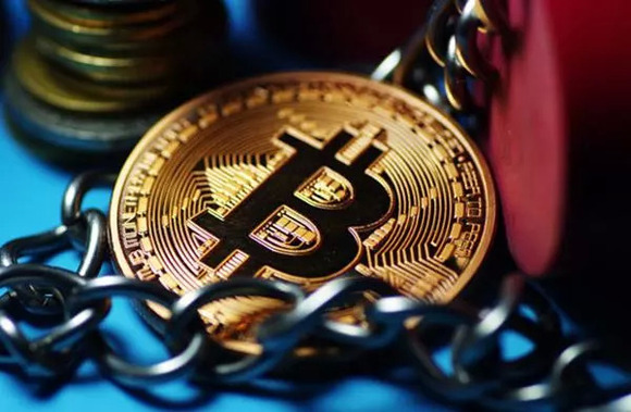 加密货币暴跌致25万人爆仓 153896858498488200_a580xH.jpg