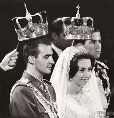 最穷王室人设崩塌,贪腐丑闻,婆媳不和,只剩一地