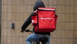 Doordash：亮眼財報背后的尷尬處境