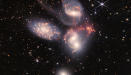 这5张来自韦伯望远镜的照片，让我们看到了130亿年前的光