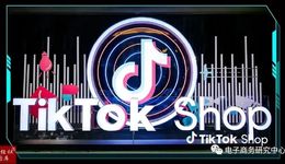 出海大军再添一员，交个朋友之后，疯狂小杨哥进军TikTok