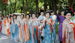 千年宋韵焕新章：包公园以汉服嘉年华启幕文旅融合新篇章