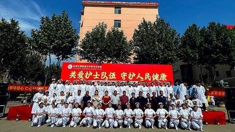 石家庄冀联医学中等专业学校举行“弘扬南丁格尔精神，彰显白衣天使风采”主题活动
