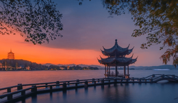首批文旅企业半年财报出炉，暗藏着什么玄机？