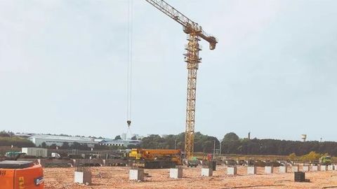 哈尔滨香坊区高端电气装备智能制造基地 多个厂房建设同步施工